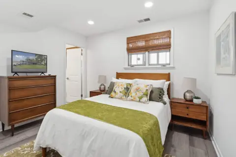 Bedroom 5 with a double bed
